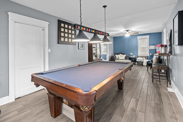 2062 30th Street, Rock Island, IL 61201