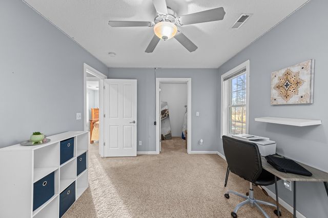 2062 30th Street, Rock Island, IL 61201