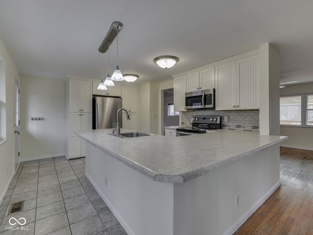 501 E Jada Lane, Mooresville, IN 46158