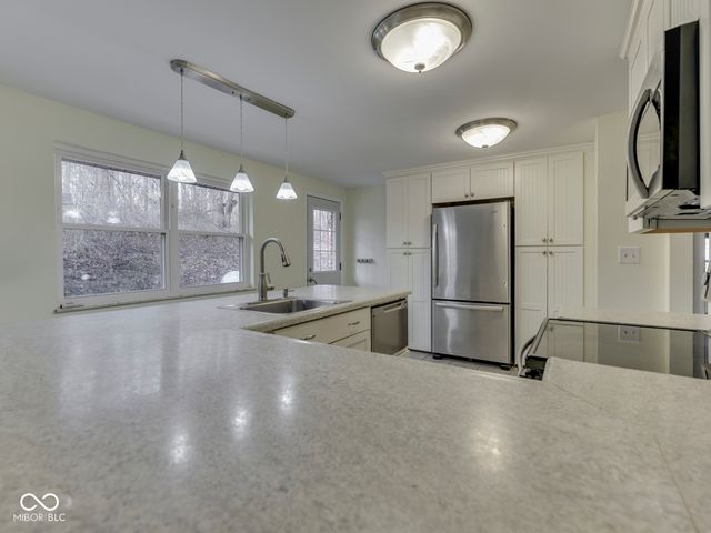 501 E Jada Lane, Mooresville, IN 46158