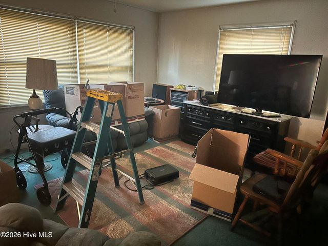 309 W College Street, Whiteville, NC 28472