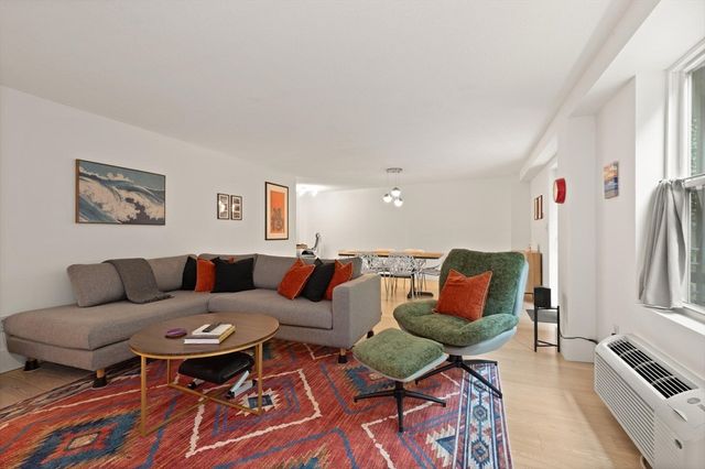 1 Loring Ave 212, Swampscott, MA 01907