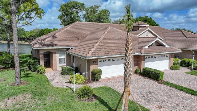 2037 LYNX RUN, North Port, FL 34288