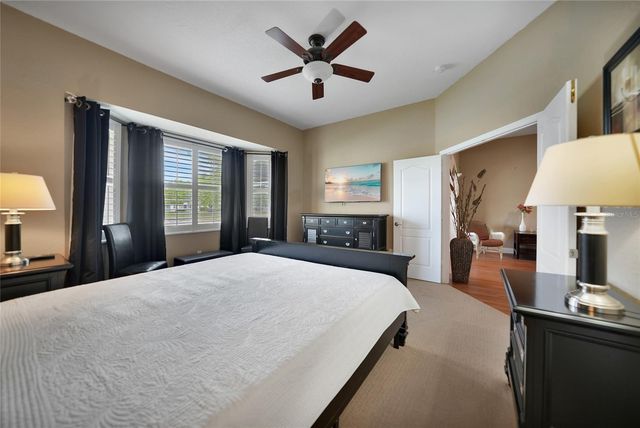 2037 LYNX RUN, North Port, FL 34288