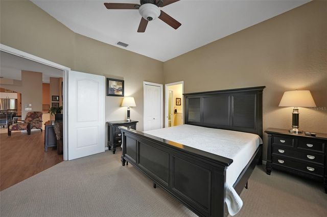 2037 LYNX RUN, North Port, FL 34288