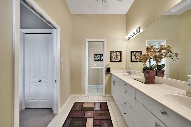 2037 LYNX RUN, North Port, FL 34288