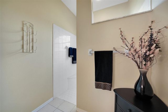 2037 LYNX RUN, North Port, FL 34288