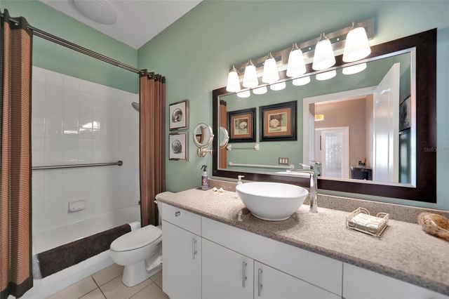 2037 LYNX RUN, North Port, FL 34288