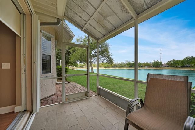 2037 LYNX RUN, North Port, FL 34288