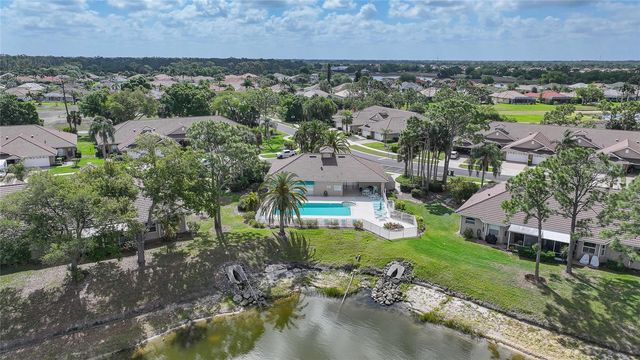 2037 LYNX RUN, North Port, FL 34288