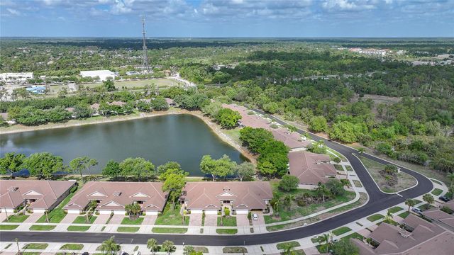 2037 LYNX RUN, North Port, FL 34288