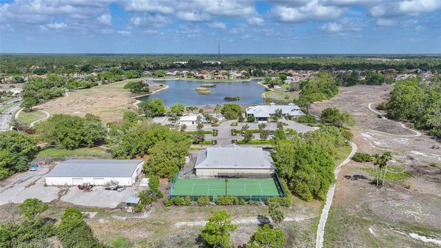 2037 LYNX RUN, North Port, FL 34288