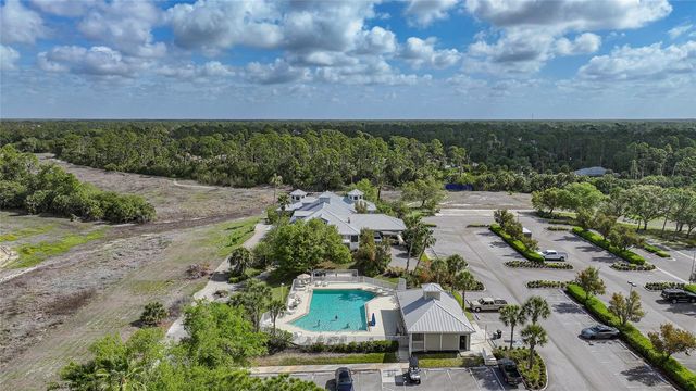 2037 LYNX RUN, North Port, FL 34288