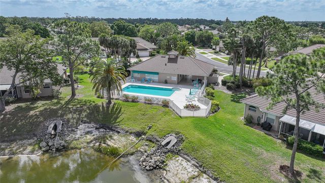 2037 LYNX RUN, North Port, FL 34288