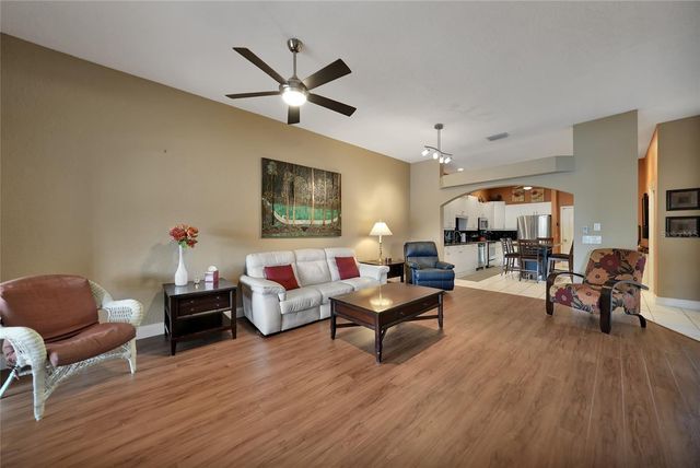 2037 LYNX RUN, North Port, FL 34288