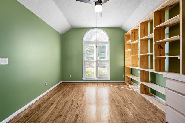 105 Ashton Cir, Fayetteville, TN 37334