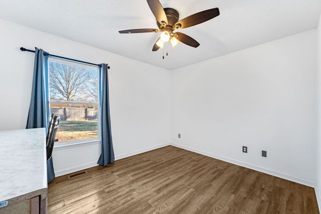 105 Ashton Cir, Fayetteville, TN 37334