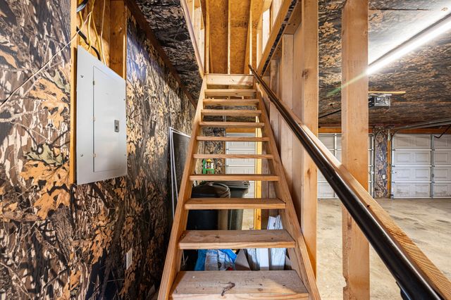 105 Ashton Cir, Fayetteville, TN 37334