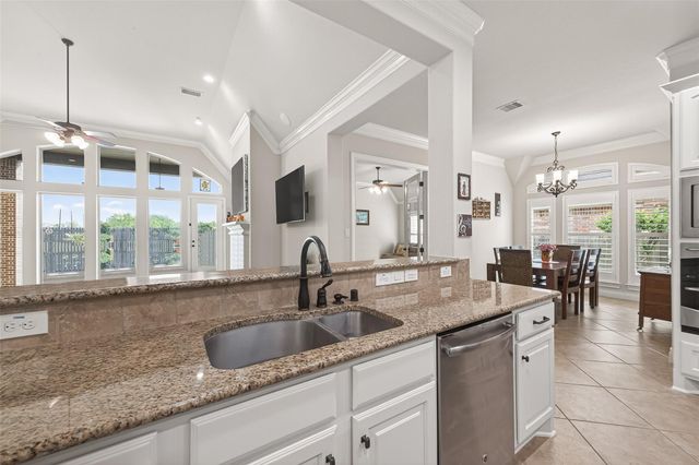 2203 Draycutt Drive, Katy, TX 77494