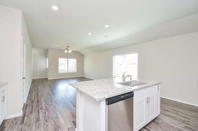 175 Ashe Juniper Way, Magnolia, TX 77354