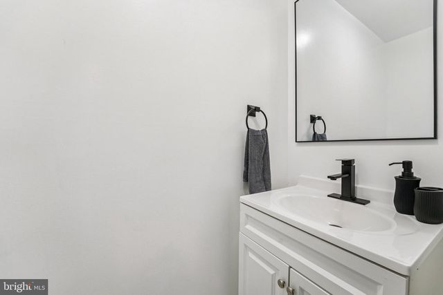 145 WIMBLEDON LN, Owings Mills, MD 21117