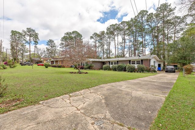 407 Sequoyah Drive, Dothan, AL 36303