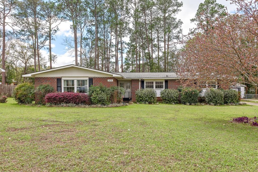 407 Sequoyah Drive, Dothan, AL 36303