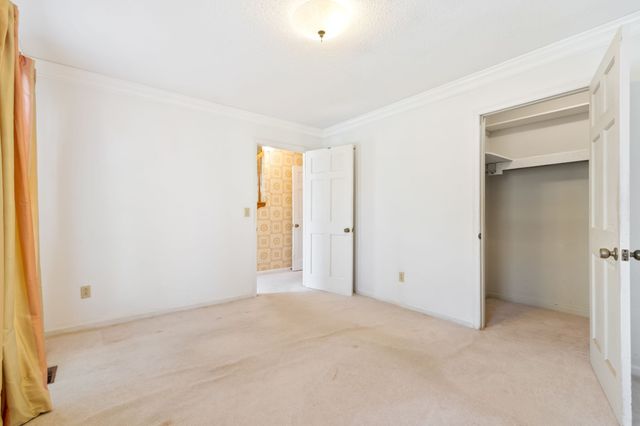 846 R Wilkerson Dr, Centerville, TN 37033
