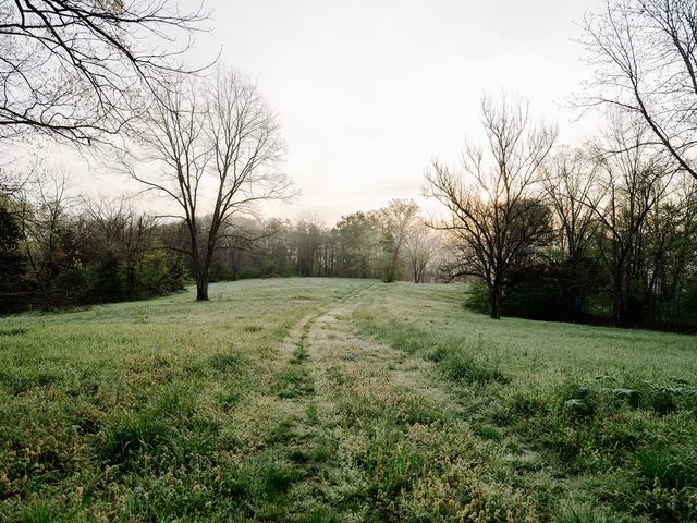 846 R Wilkerson Dr, Centerville, TN 37033