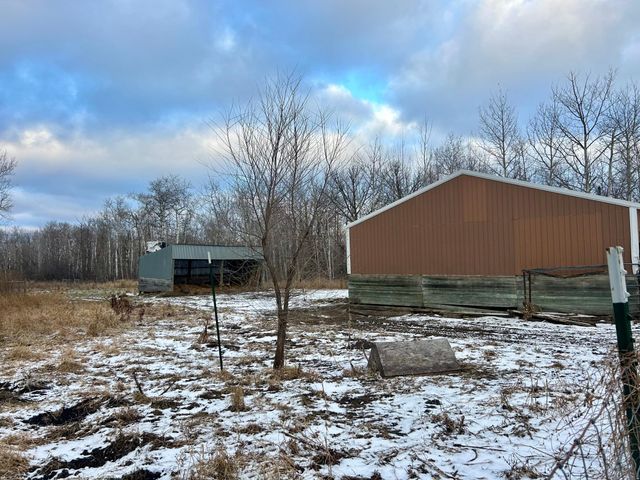 10496 160th Street NE, Thief River Falls, MN 56701