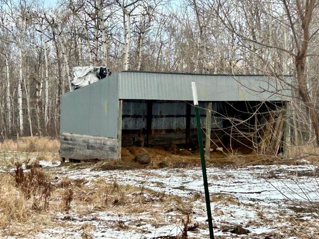 10496 160th Street NE, Thief River Falls, MN 56701