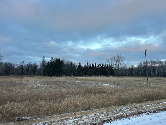 10496 160th Street NE, Thief River Falls, MN 56701