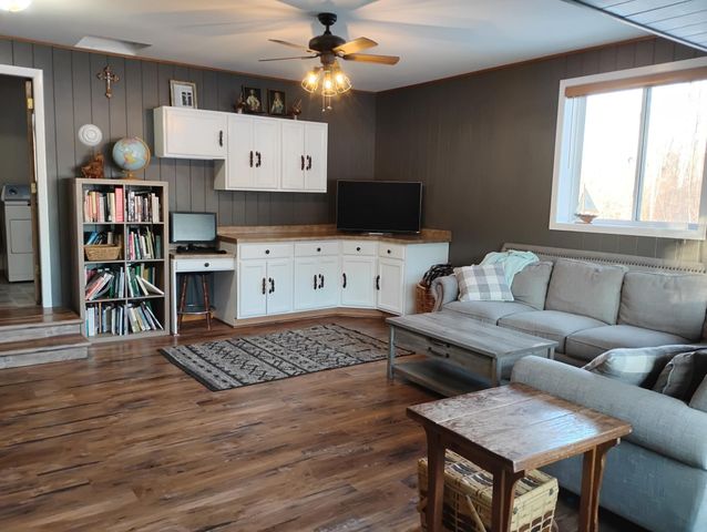 10496 160th Street NE, Thief River Falls, MN 56701