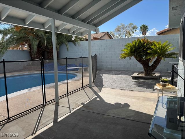 6761 Bonillo Drive, Las Vegas, NV 89103