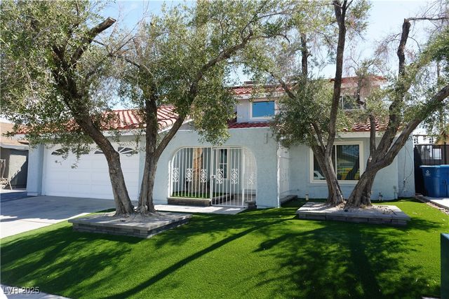 6761 Bonillo Drive, Las Vegas, NV 89103