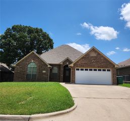 1210 Wells Fargo Boulevard, Bridgeport, TX 76426