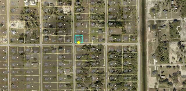 1800 Abbott Ave, Lehigh Acres, FL 33972