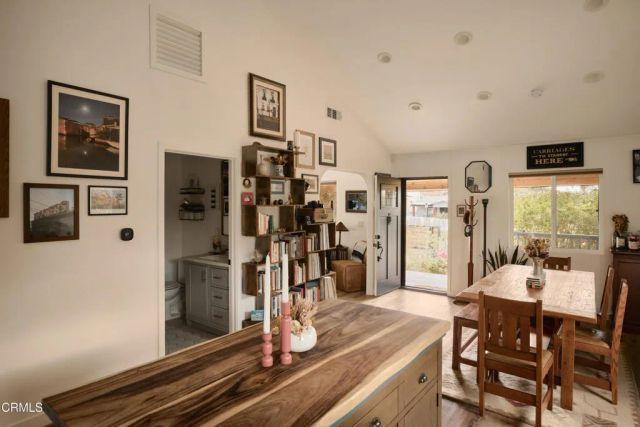 2819 Frederick Street, Los Angeles, CA 90065