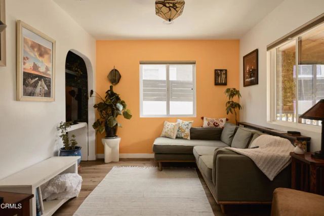 2819 Frederick Street, Los Angeles, CA 90065