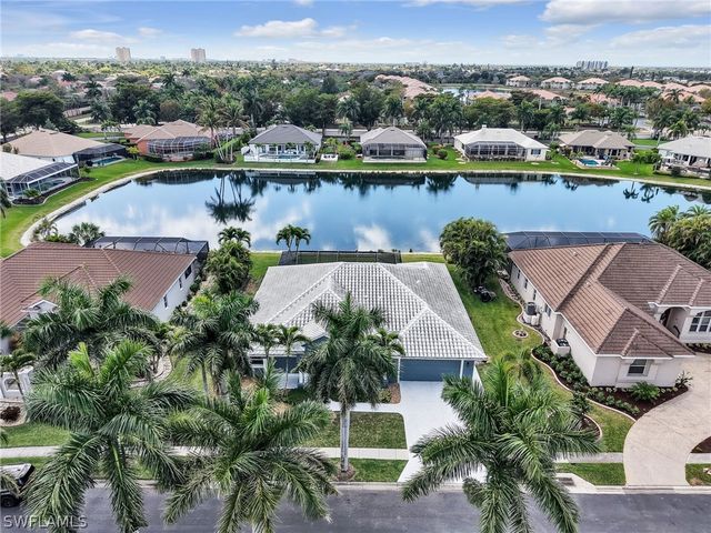 13621 China Berry WAY, Fort Myers, FL 33908