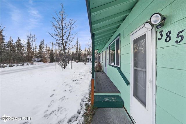 385 Banner Lane, Soldotna, AK 99669