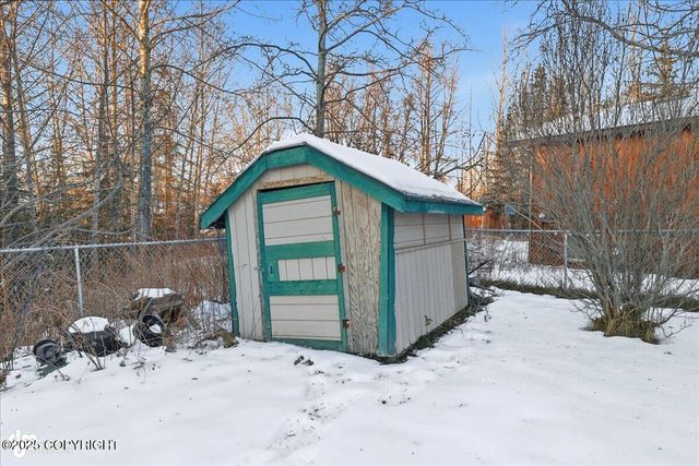 385 Banner Lane, Soldotna, AK 99669