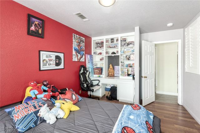 5424 Geneive Lane 105, Las Vegas, NV 89108