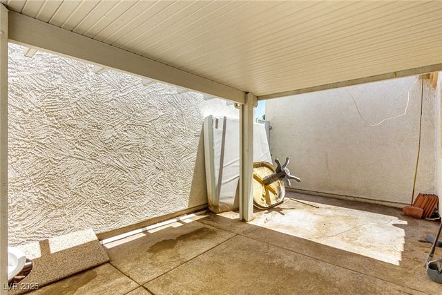 5424 Geneive Lane 105, Las Vegas, NV 89108