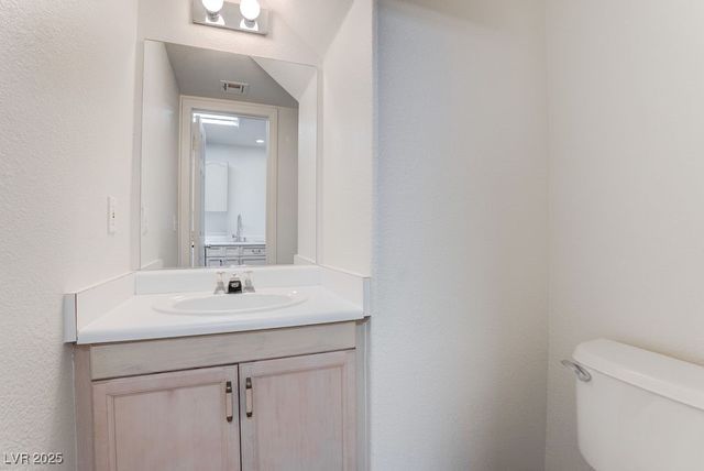 9672 Gunsmith Drive, Las Vegas, NV 89123