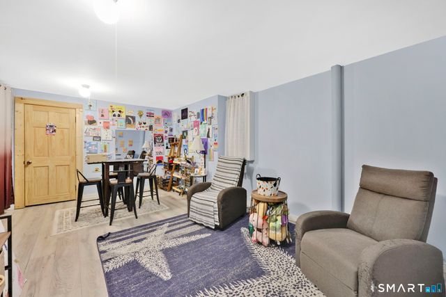 800 Gaylord Mountain Road, Hamden, CT 06518