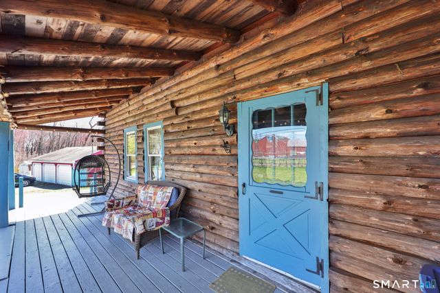 800 Gaylord Mountain Road, Hamden, CT 06518