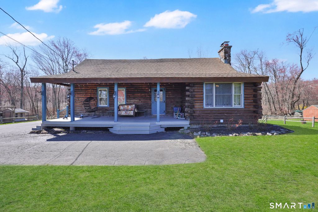 800 Gaylord Mountain Road, Hamden, CT 06518