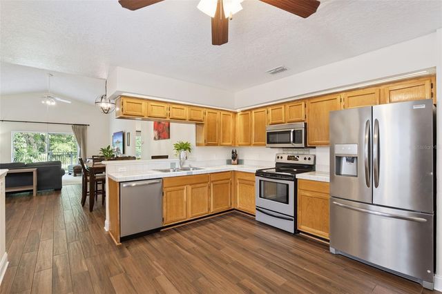 1016 REYNOLDS COURT, Oviedo, FL 32765