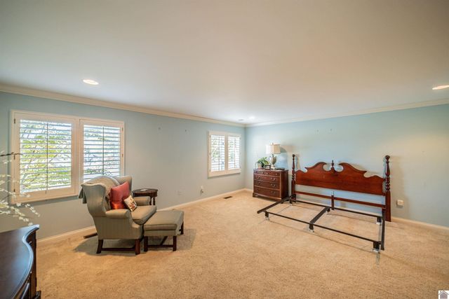 2 Meadow Links Drive # 2, Paducah, KY 42001